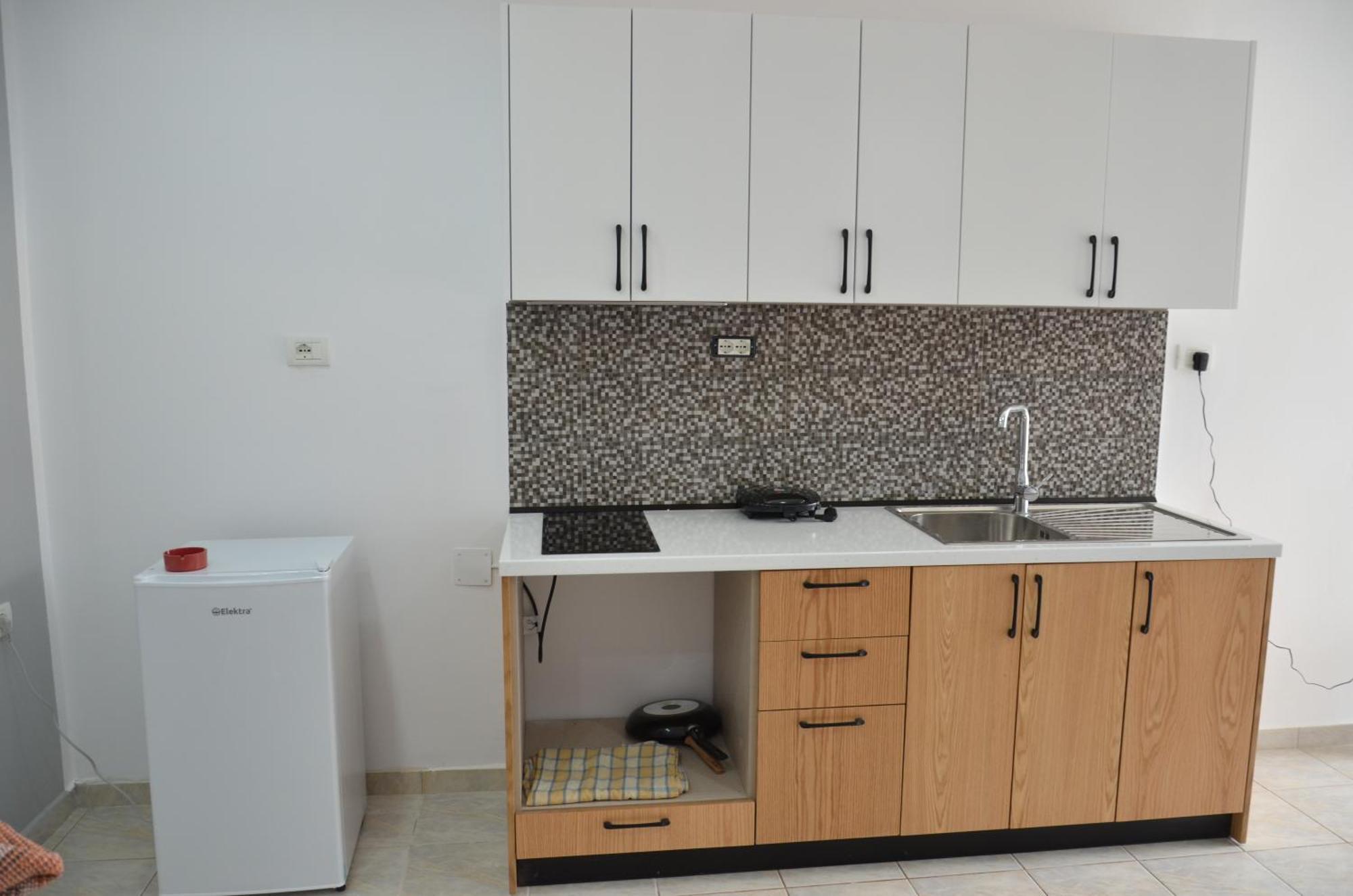 Harmonia Guest House 2 Himare Ngoại thất bức ảnh